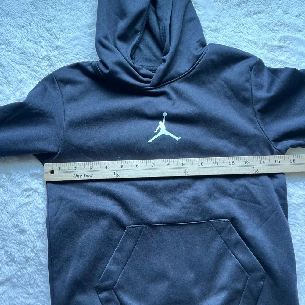 Jordan‎ Boys Dri-FIT Therma Hoodie Black White Jumpman Pullover 957839-023 Small